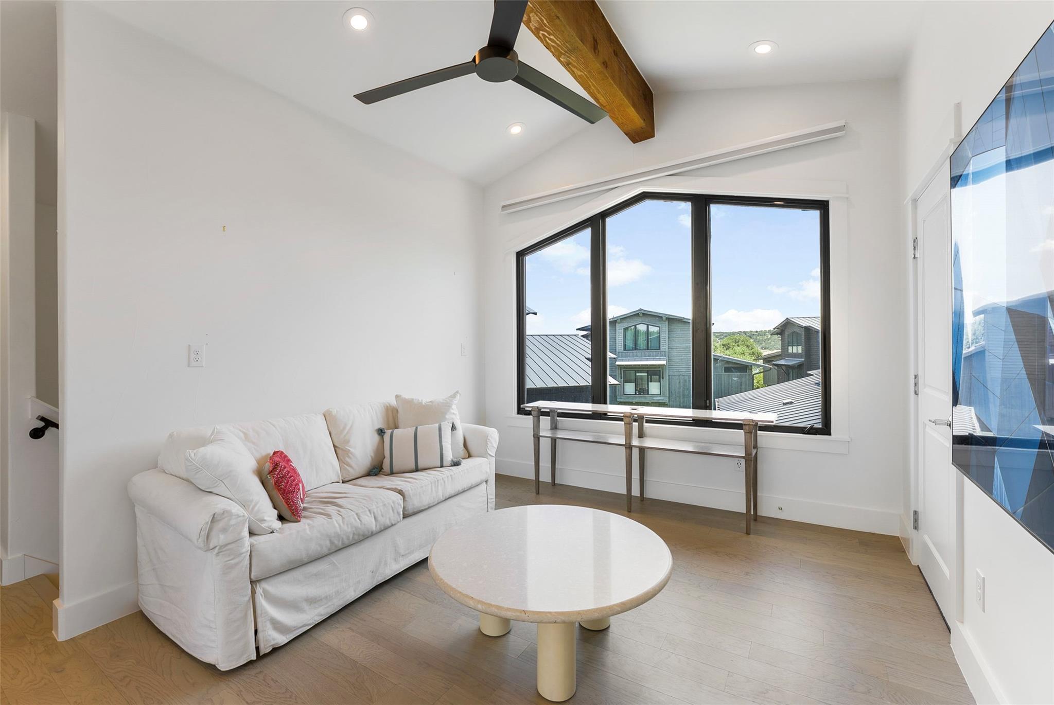 19213 Lost Tree Blvd, Spicewood, TX 78669