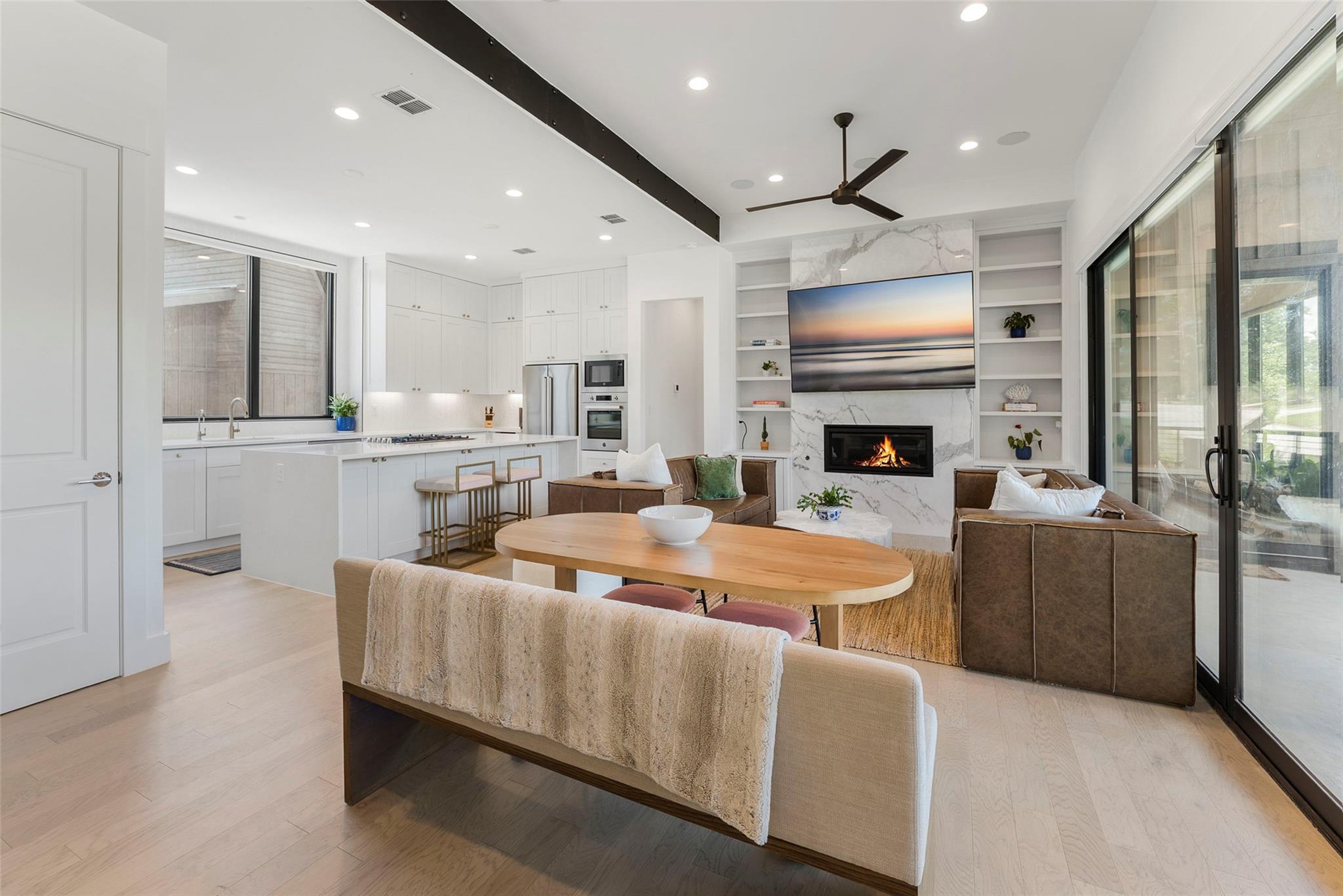 19213 Lost Tree Blvd, Spicewood, TX 78669