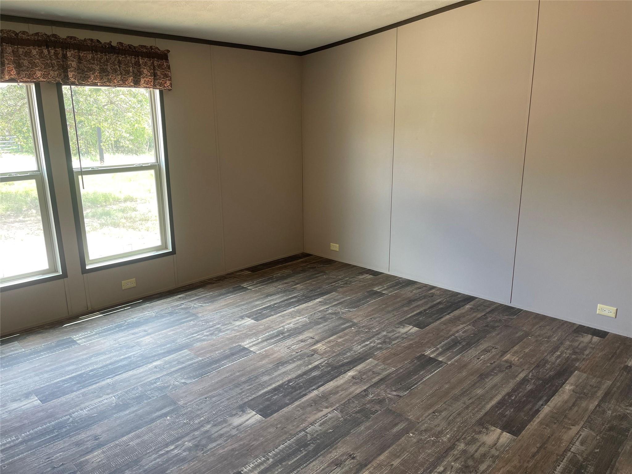 1766 Sandy Creek Rd, Red Rock, TX 78616