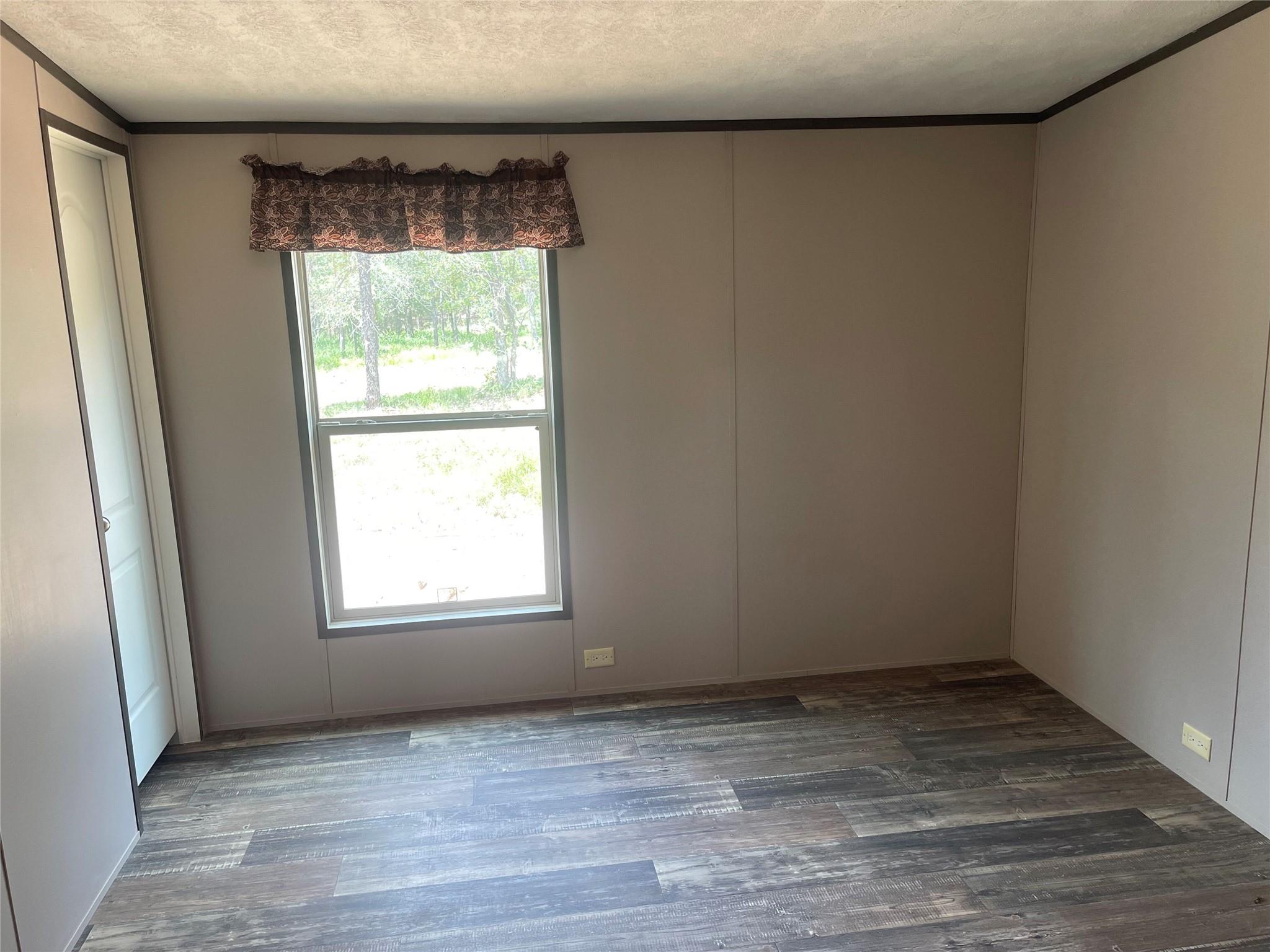 1766 Sandy Creek Rd, Red Rock, TX 78616