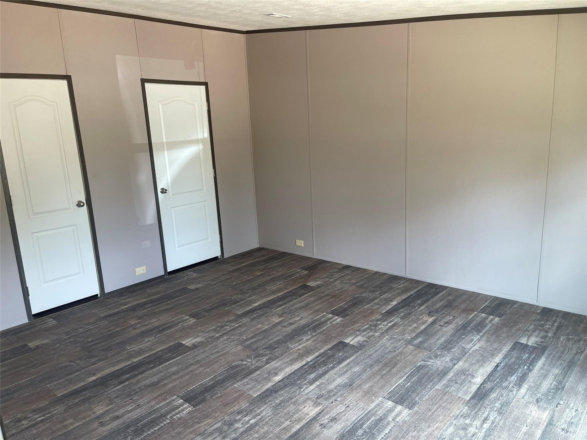 1766 Sandy Creek Rd, Red Rock, TX 78616