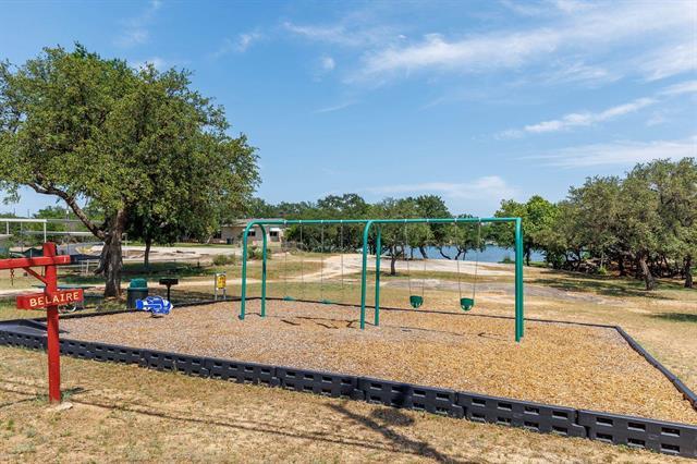111 E Mesquite Dr, Granite Shoals, TX 78654