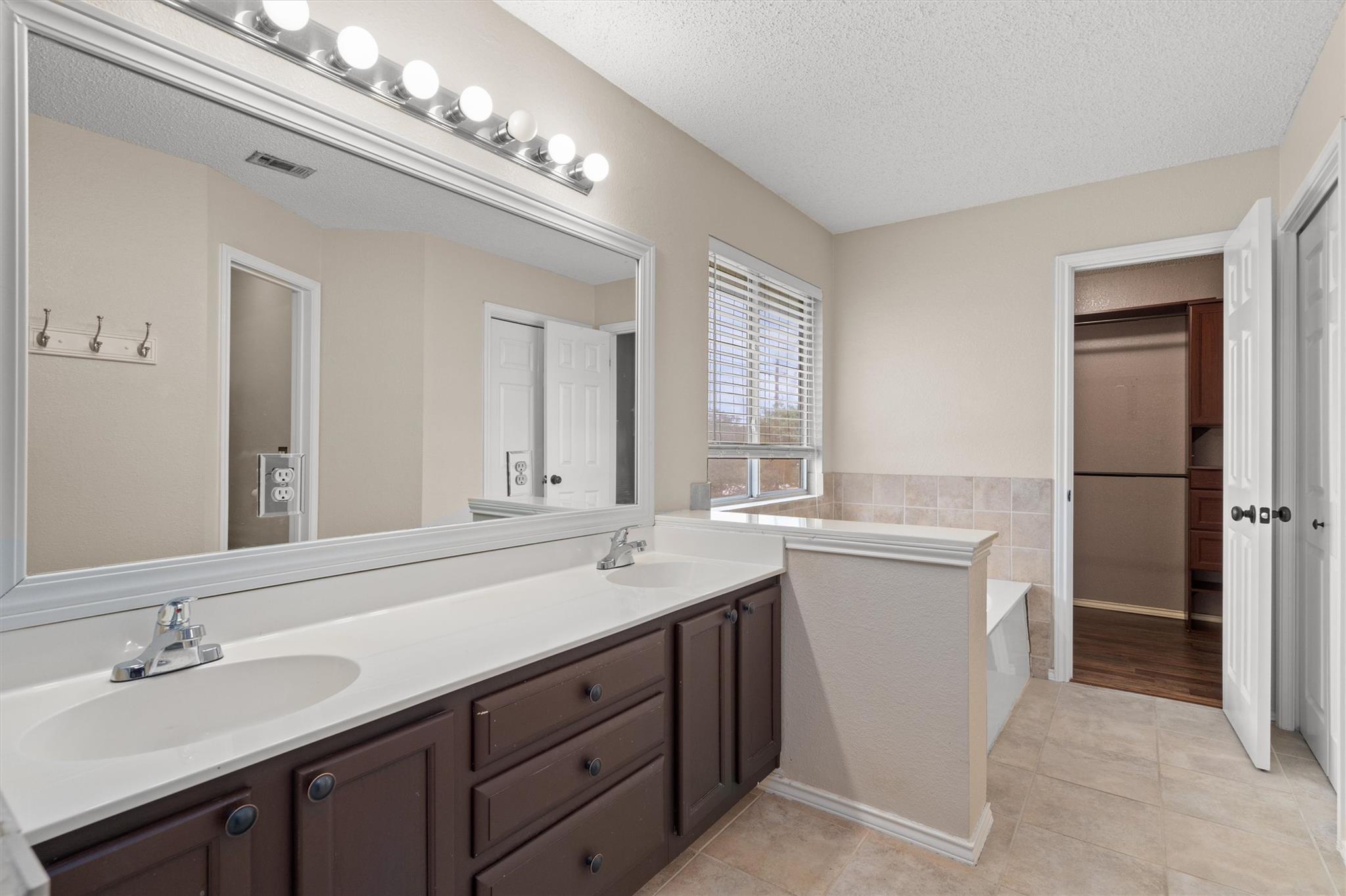 1708 Bengal Dr, Round Rock, TX 78664