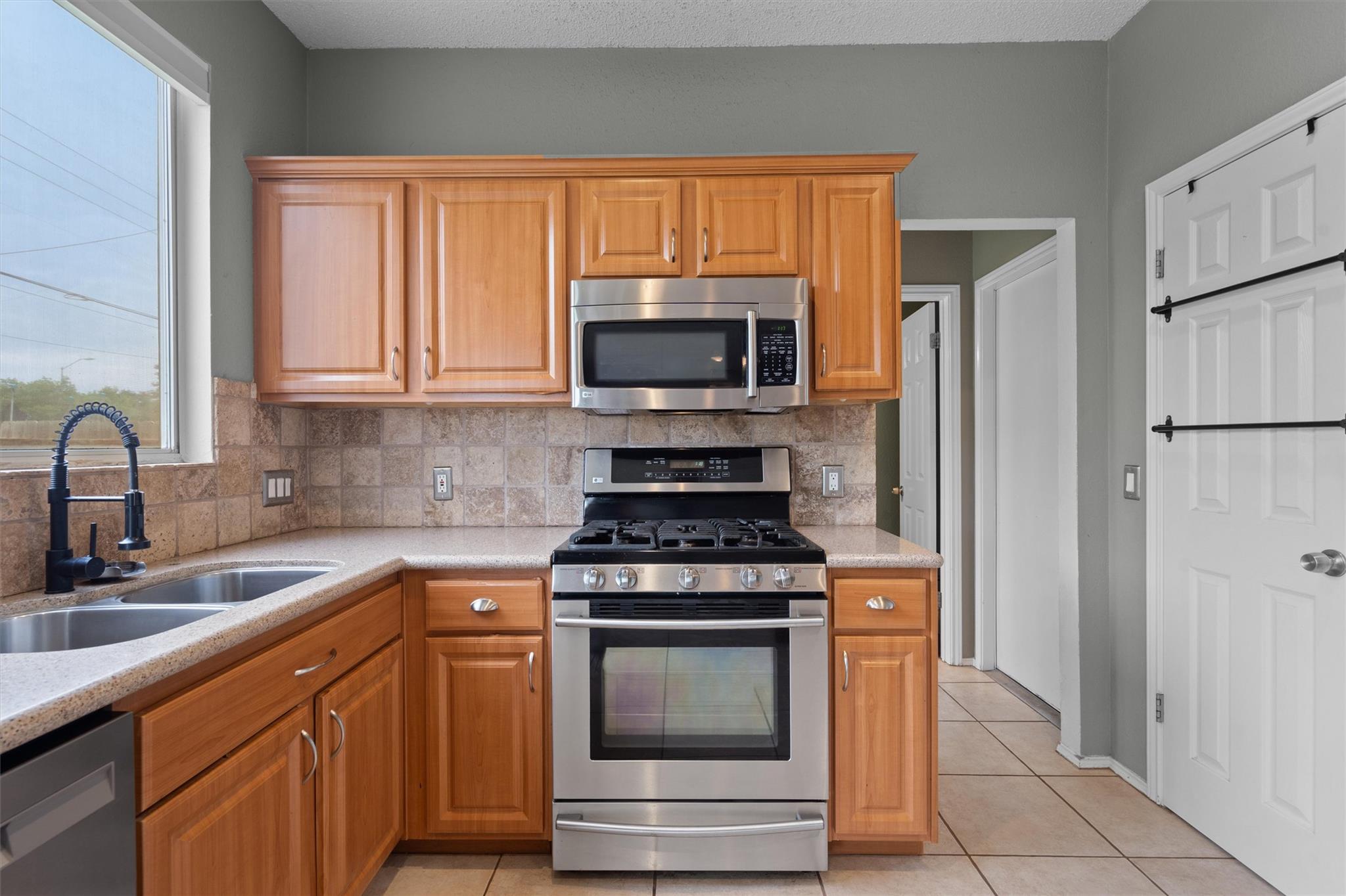 1708 Bengal Dr, Round Rock, TX 78664