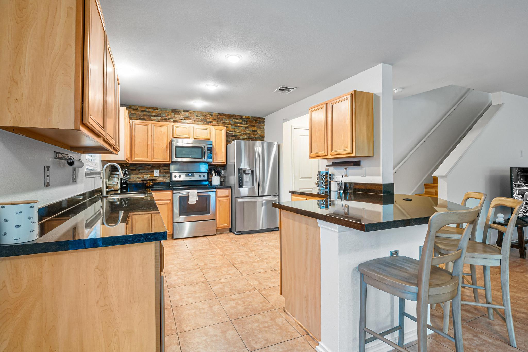 8936 Milton Lease Dr, Austin, TX 78747