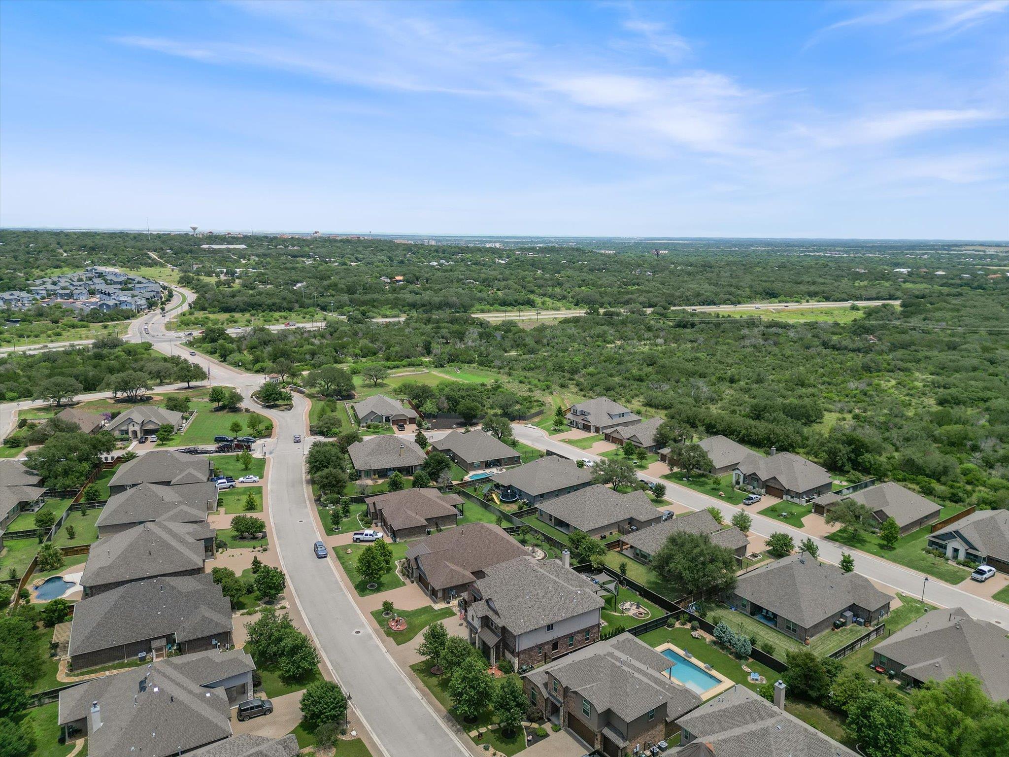 1915 Los Santos Dr, San Marcos, TX 78666