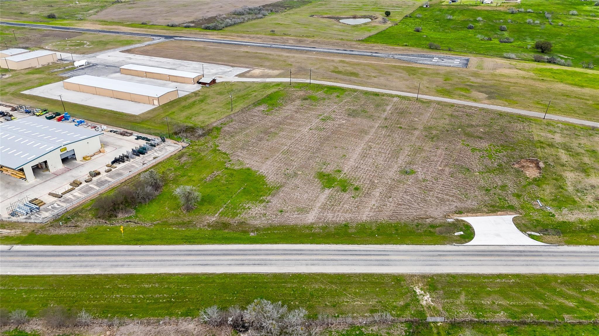 2700 Us-183, Gonzales, TX 78629