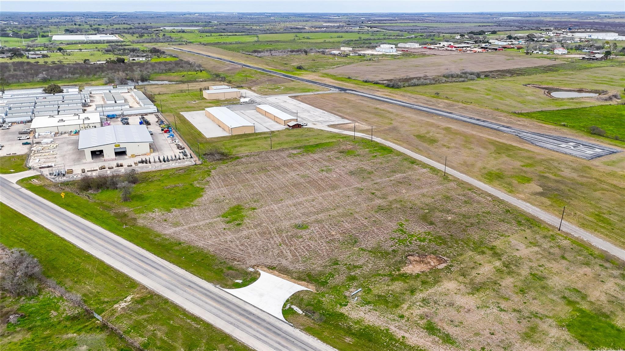 2700 Us-183, Gonzales, TX 78629