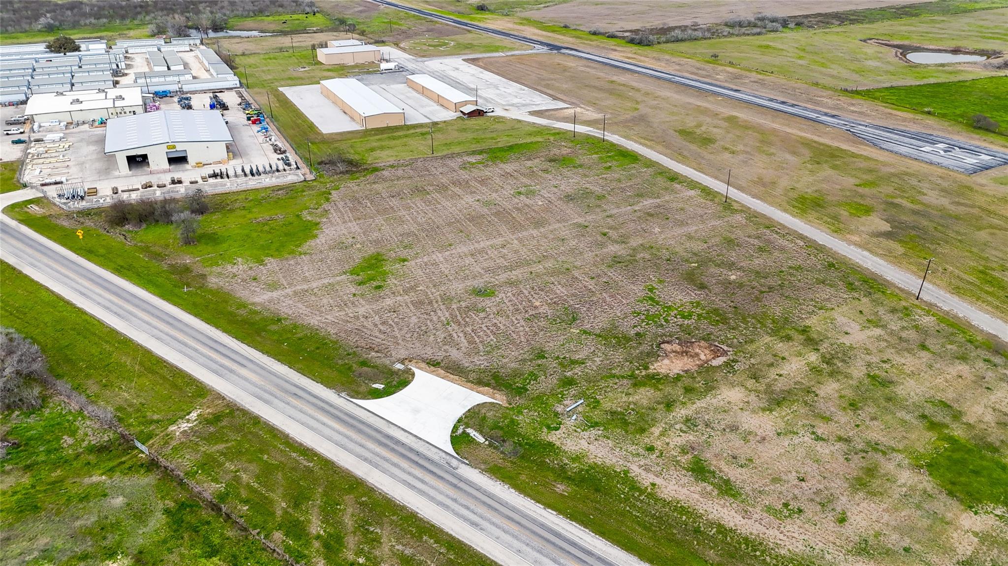 2700 Us-183, Gonzales, TX 78629