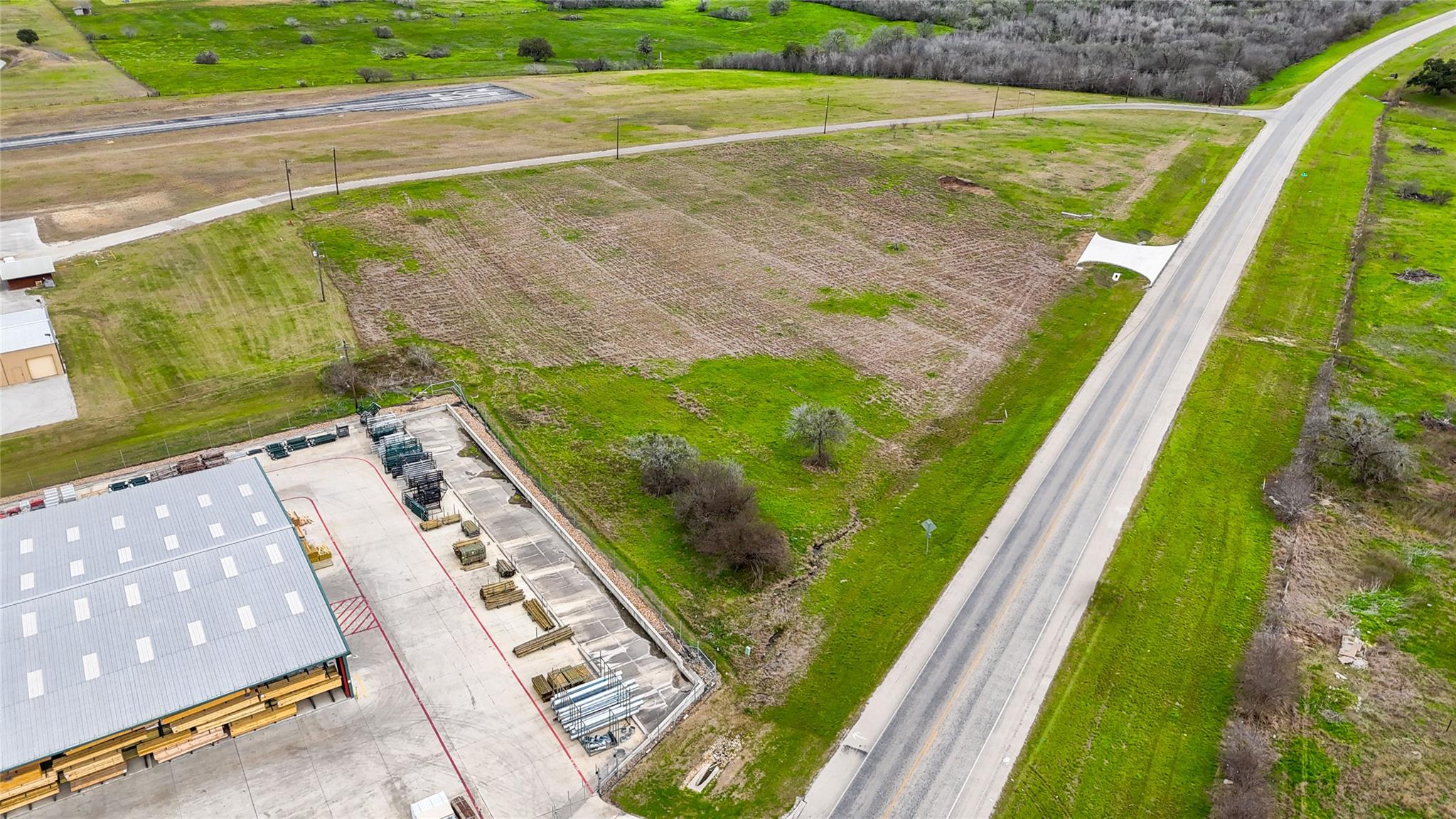 2700 Us-183, Gonzales, TX 78629