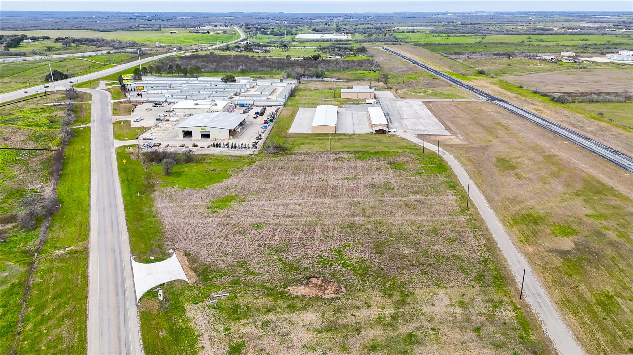 2700 Us-183, Gonzales, TX 78629