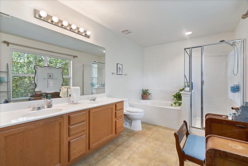 8008 Verbank Villa Dr, Austin, TX 78747