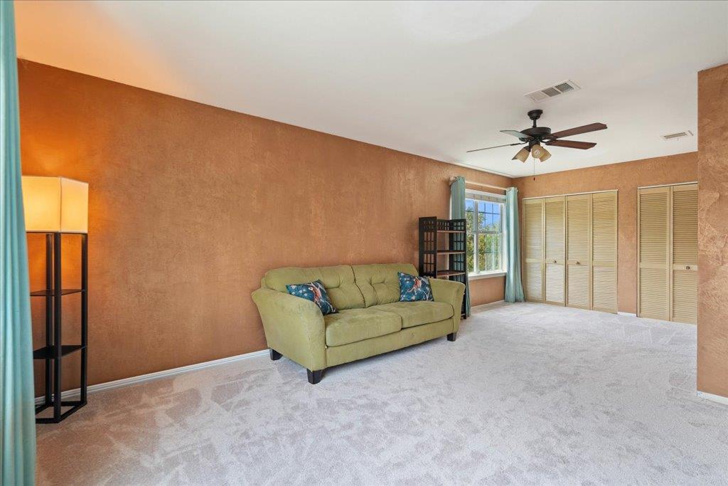 8008 Verbank Villa Dr, Austin, TX 78747