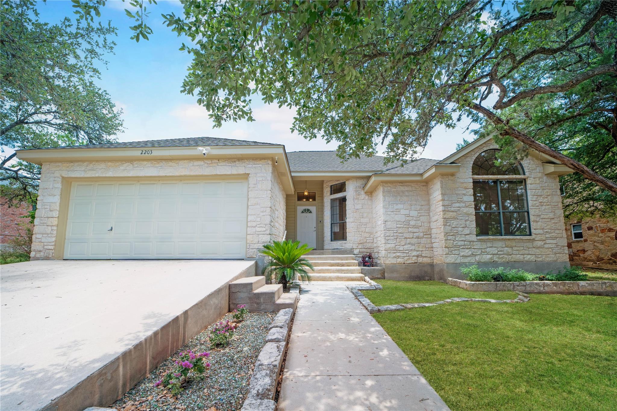 2203 Lancaster St, San Marcos, TX 78666