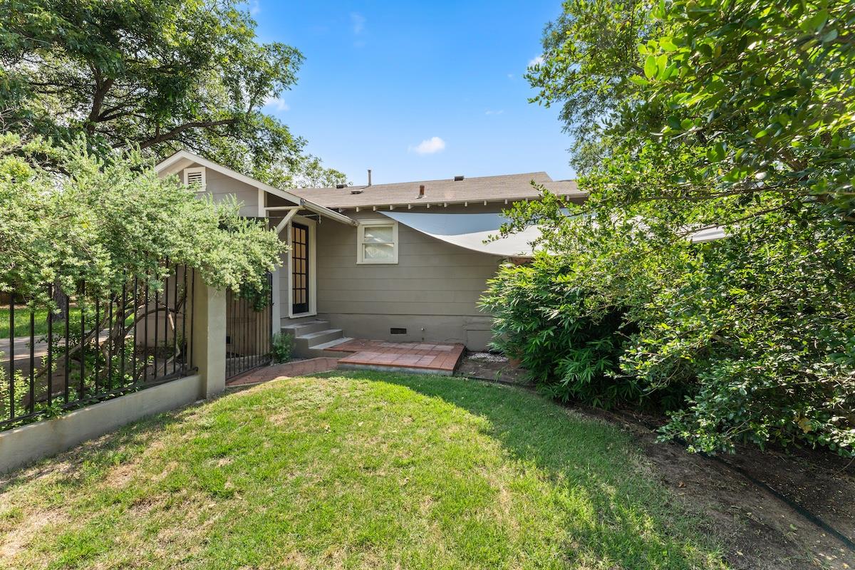 5408 Montview St, Austin, TX 78756