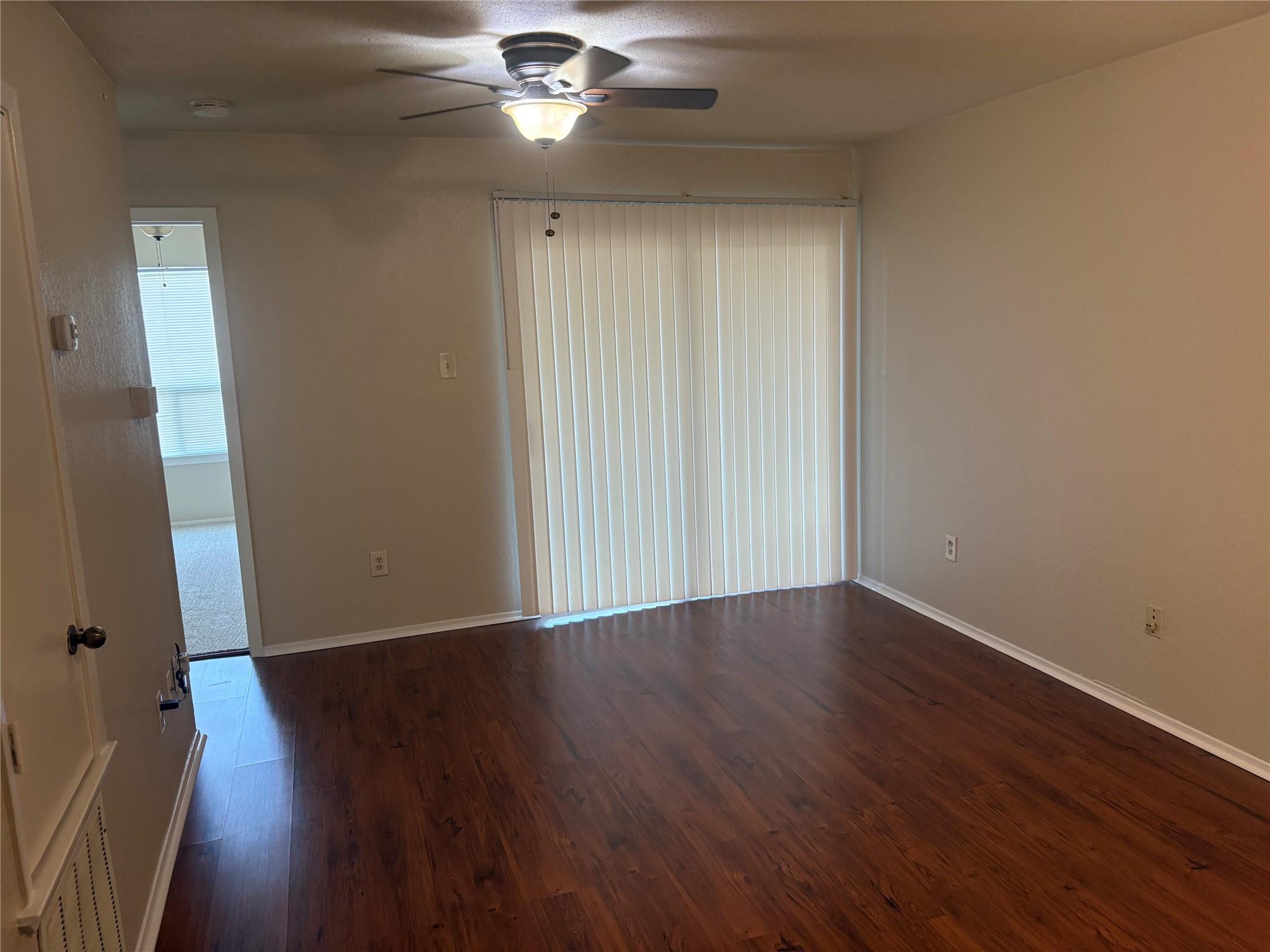 1514 Parker Ln # 104, Austin, TX 78741