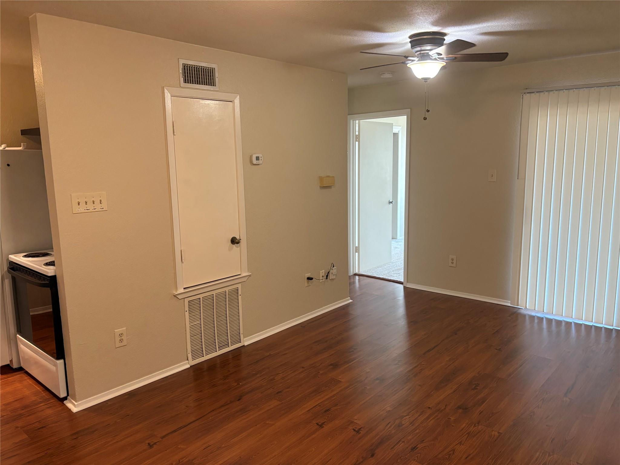 1514 Parker Ln # 104, Austin, TX 78741