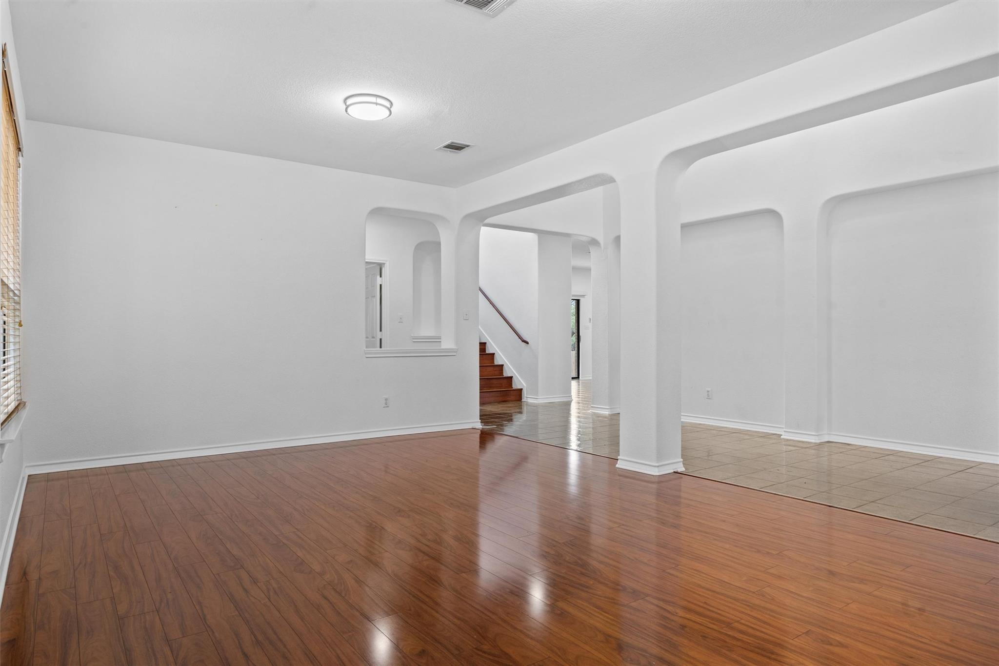 605 Whistlers Walk Trl, Cedar Park, TX 78613