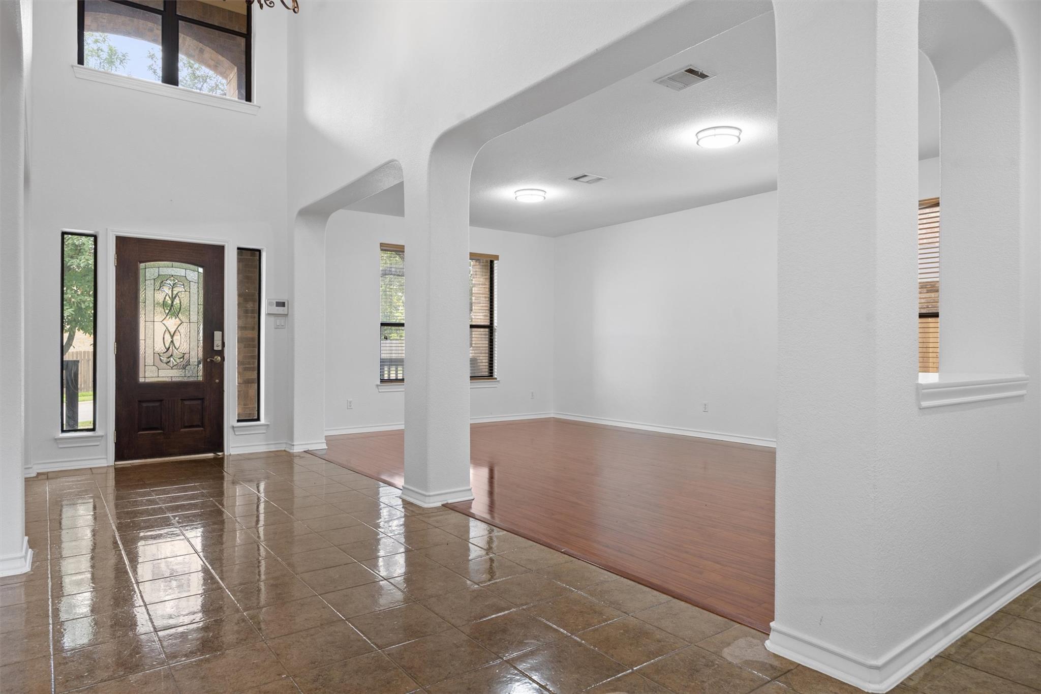 605 Whistlers Walk Trl, Cedar Park, TX 78613