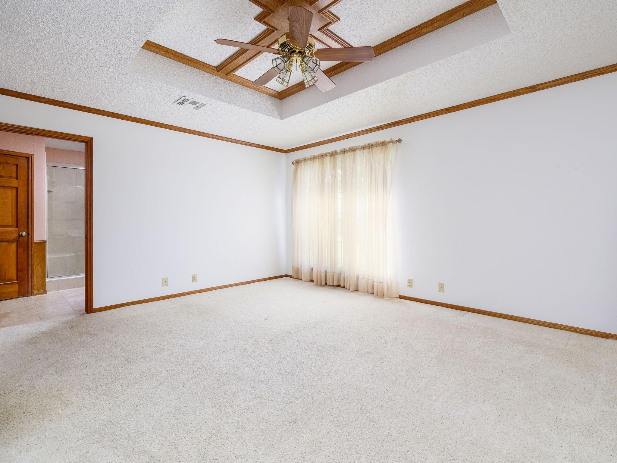 704 Enfield Rd, Rockdale, TX 76567