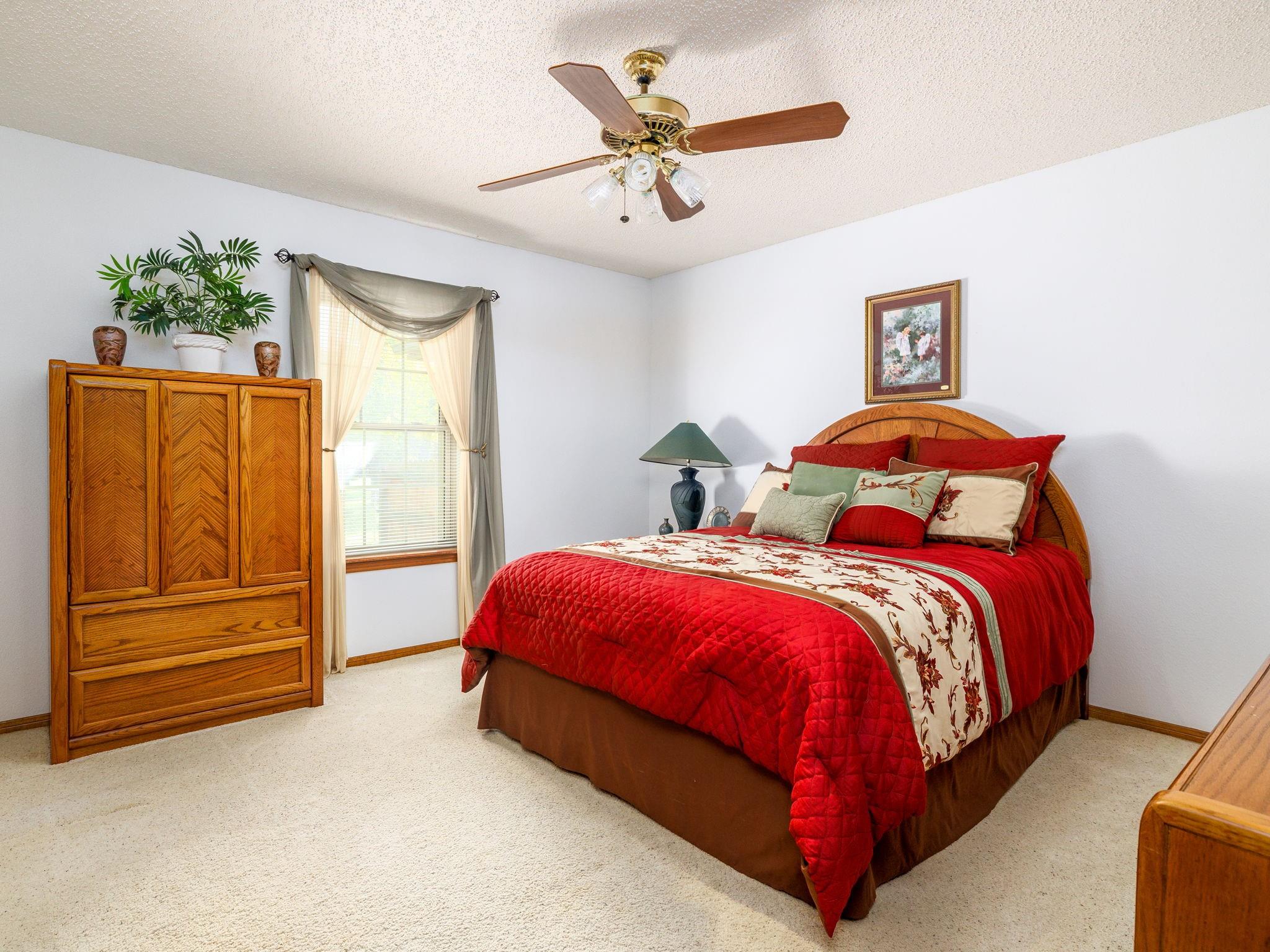 704 Enfield Rd, Rockdale, TX 76567