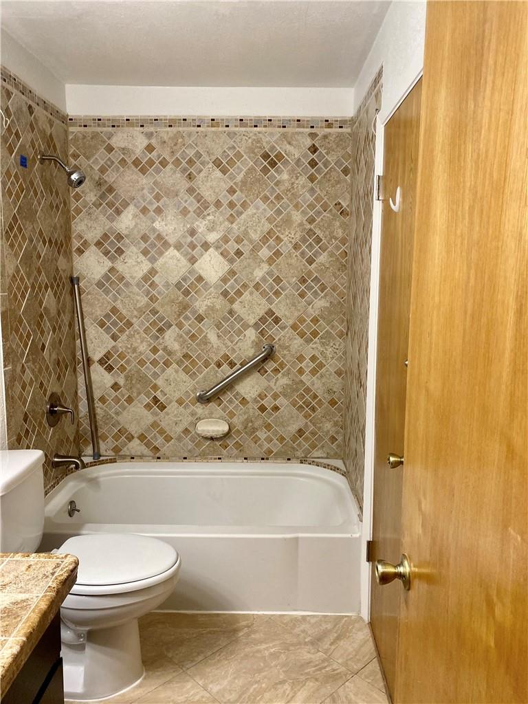 8418 Fathom Cir # D-401, Austin, TX 78750