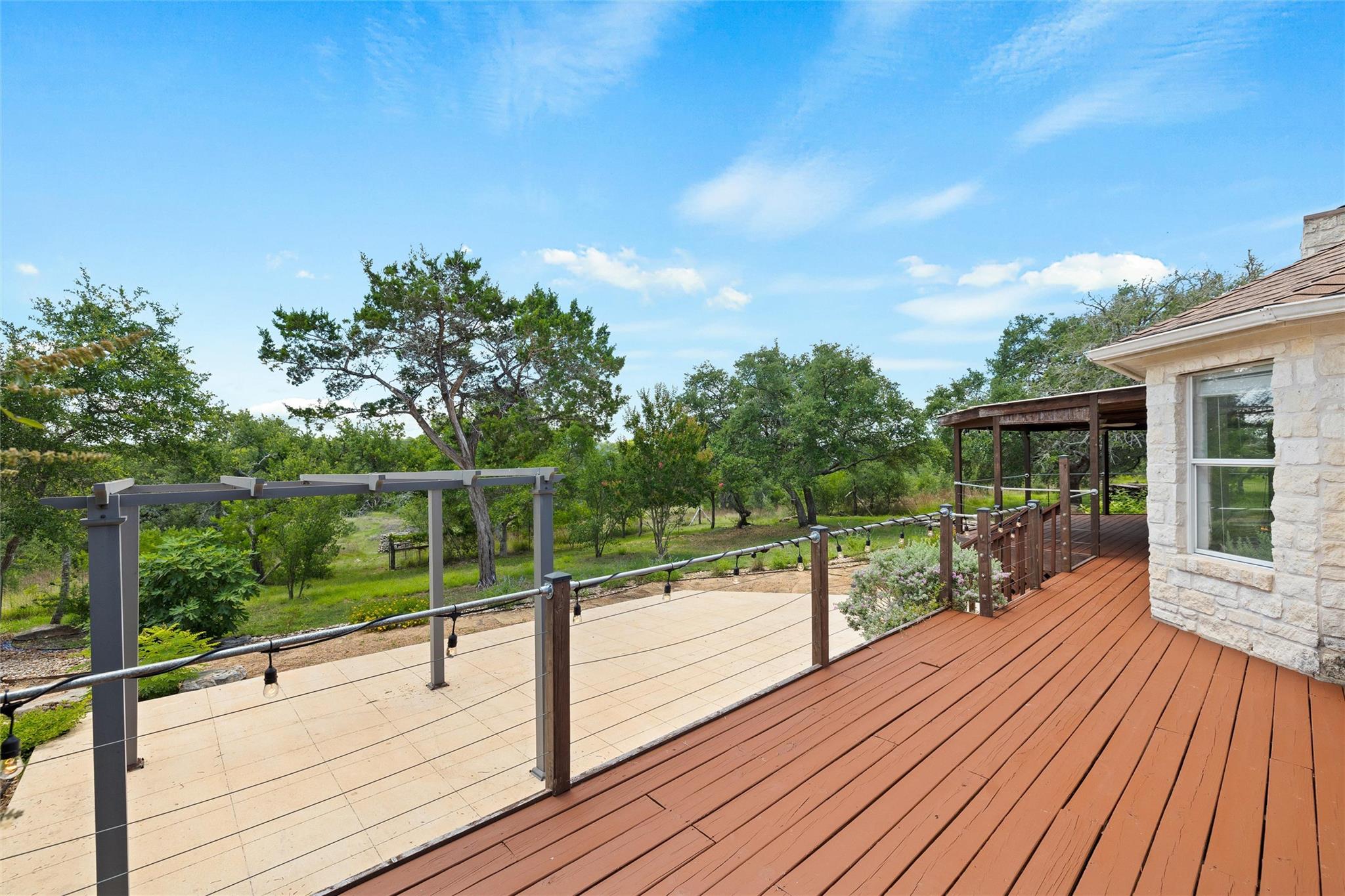 250 Brunson Ln, Wimberley, TX 78676