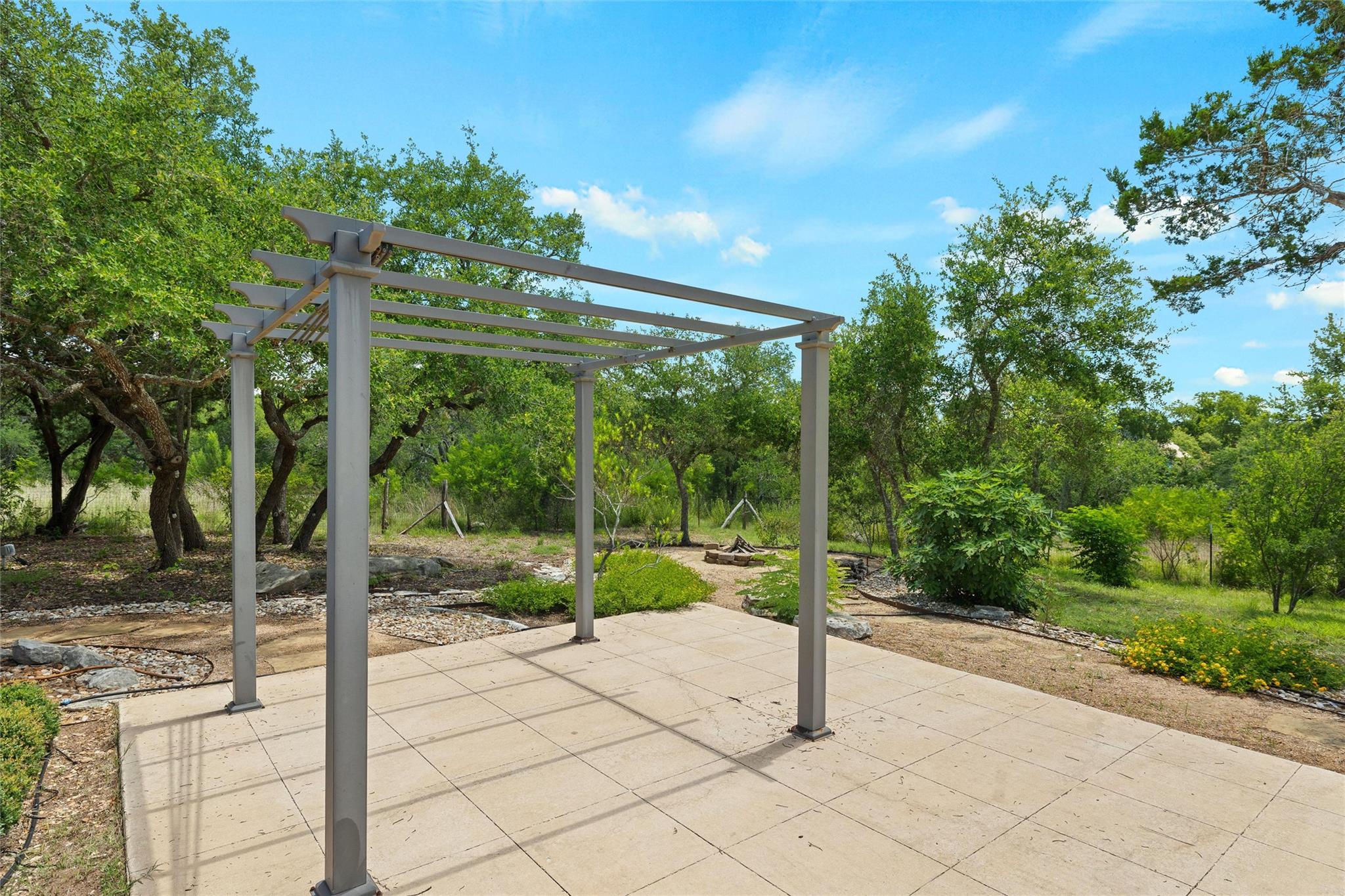 250 Brunson Ln, Wimberley, TX 78676