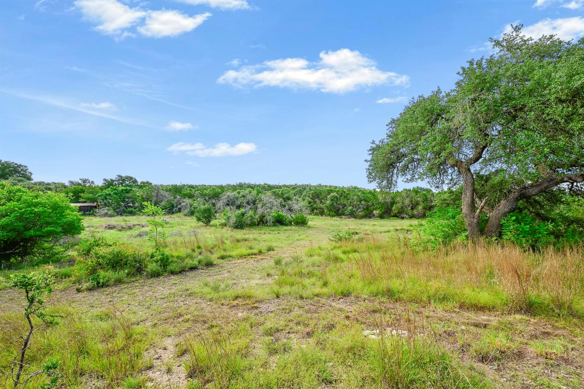 250 Brunson Ln, Wimberley, TX 78676