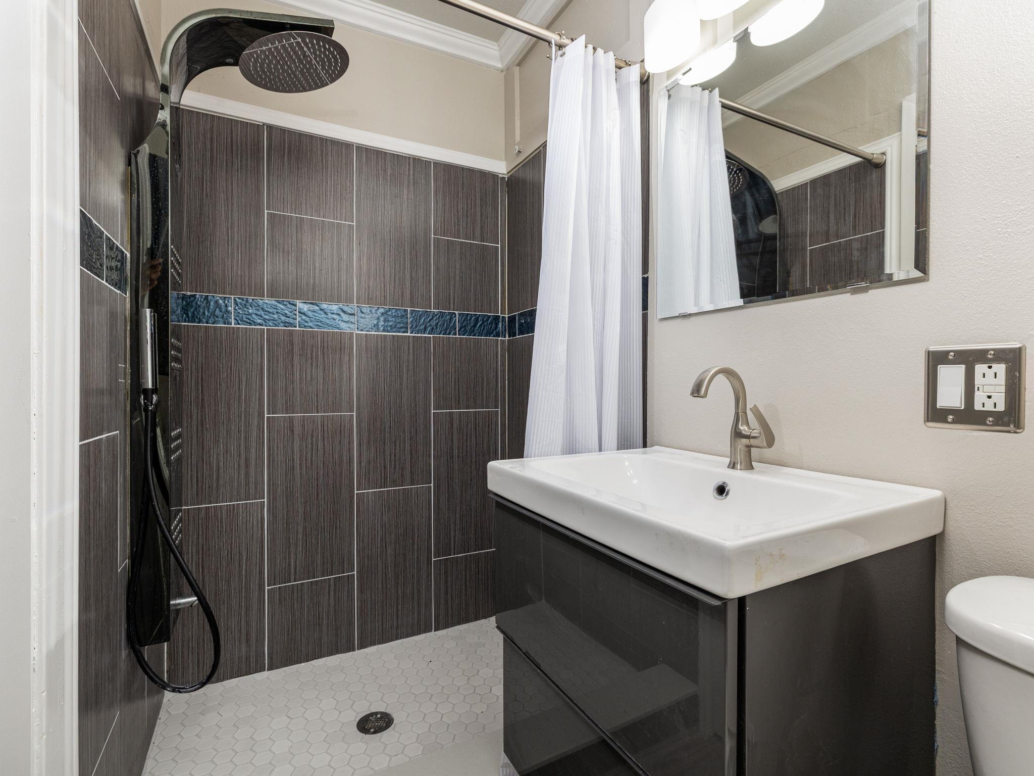 1909 Northridge Dr, Austin, TX 78723