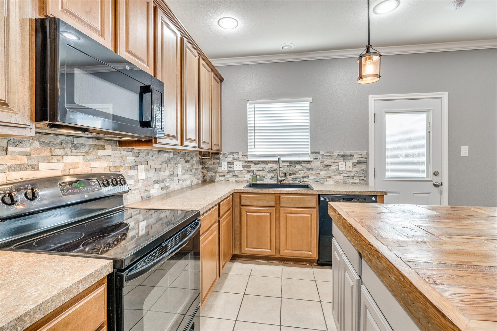 12618 Prude Ranch, San Antonio, TX 78254