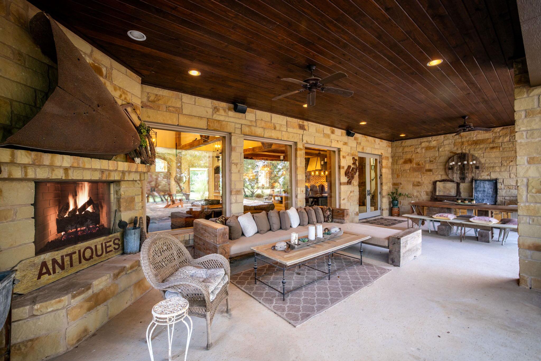 1606 Bordeaux Blanc, New Braunfels, TX 78132