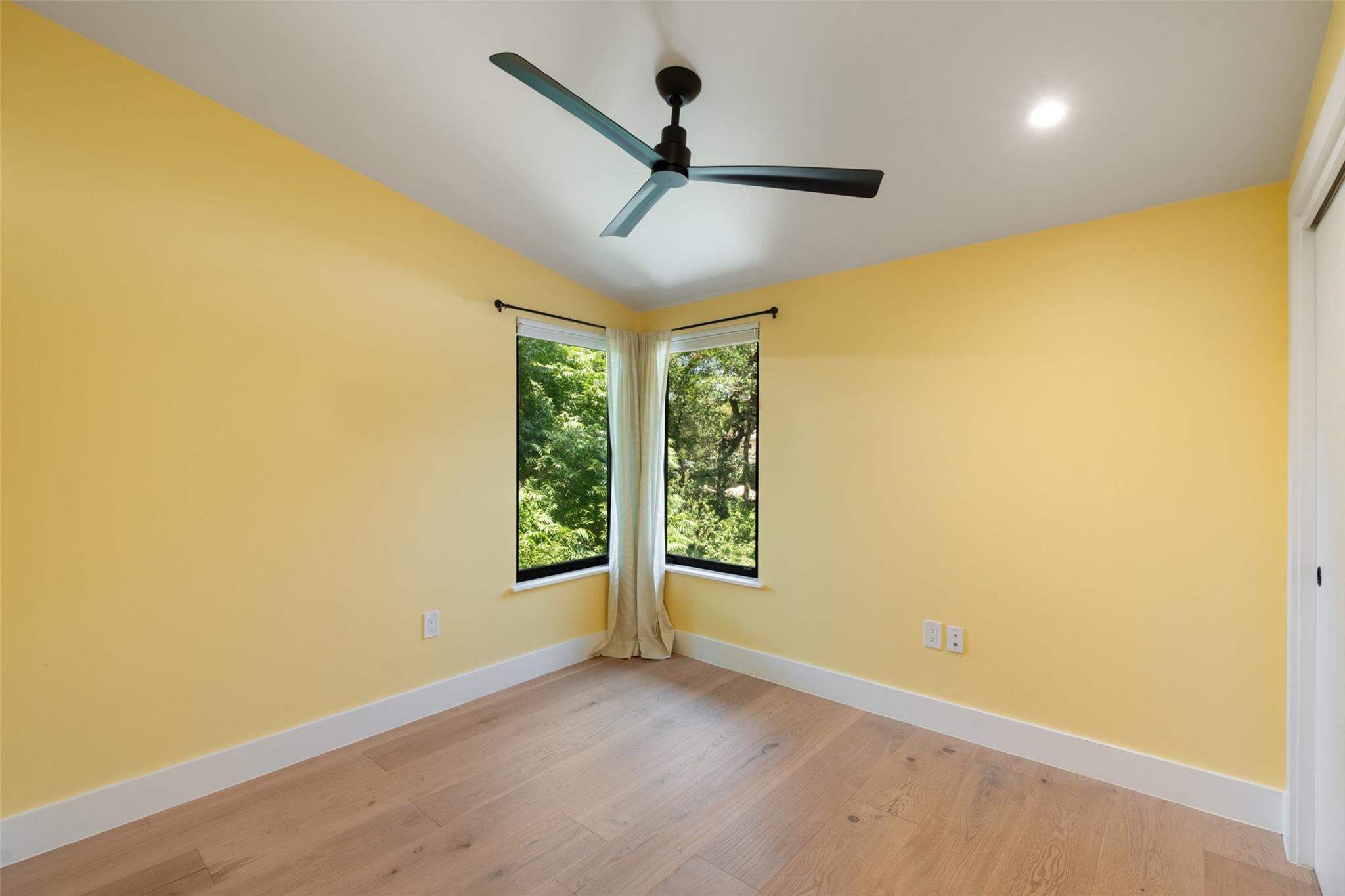 419 Brady Ln, Austin, TX 78746