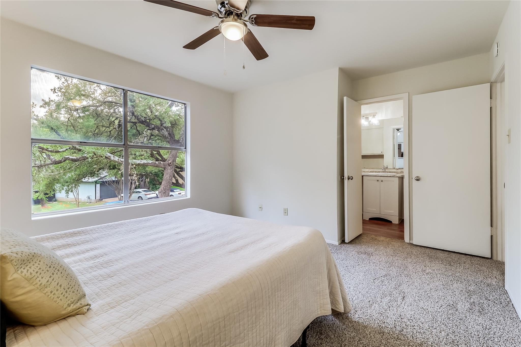 10611 Carovilli Dr, Austin, TX 78748