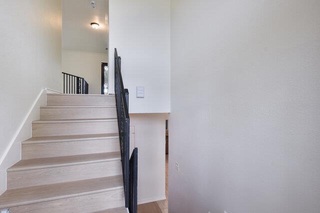 6203 Olympic Overlook Dr, Austin, TX 78746