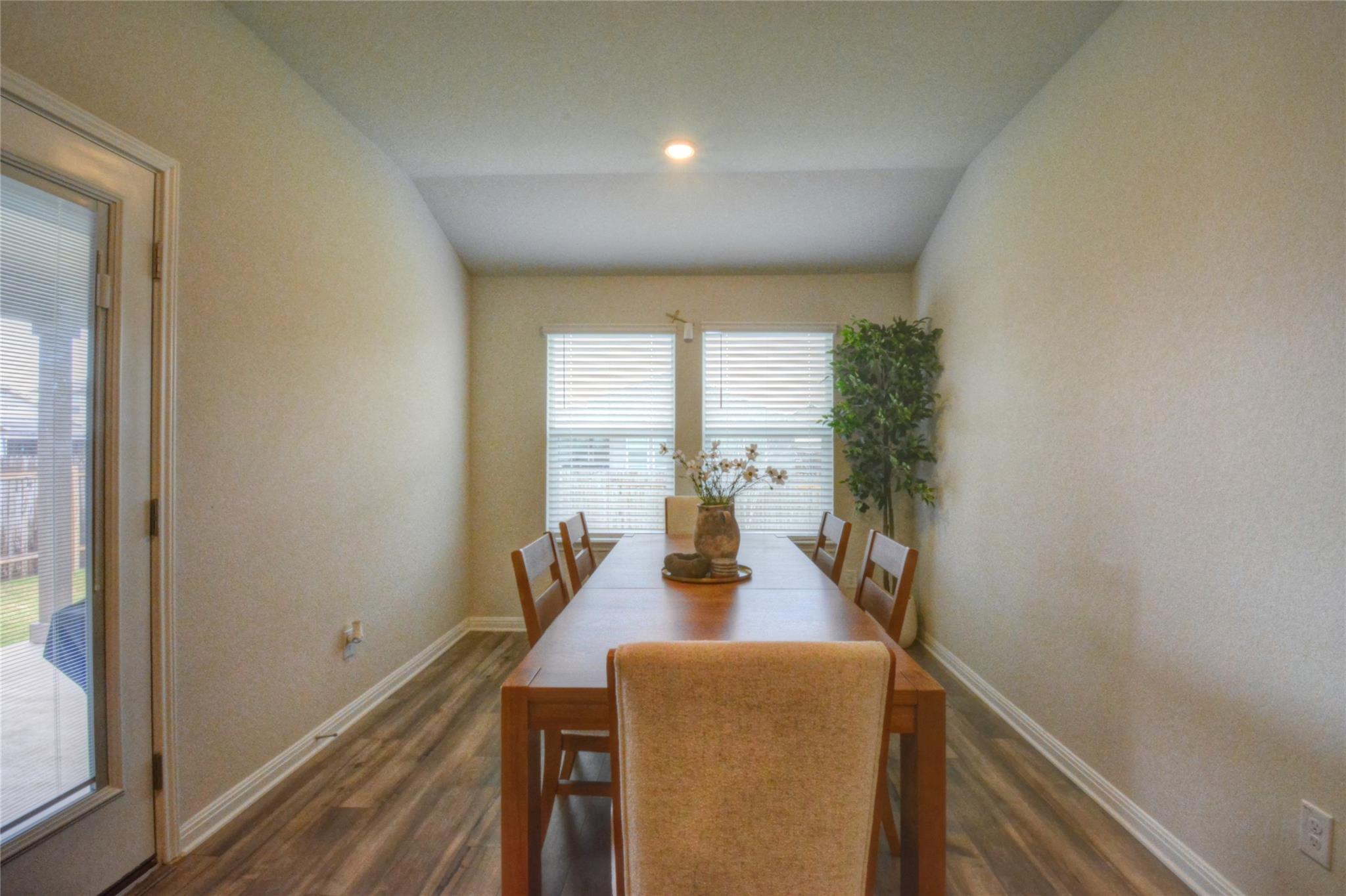 257 Fossil Dr, Kyle, TX 78640