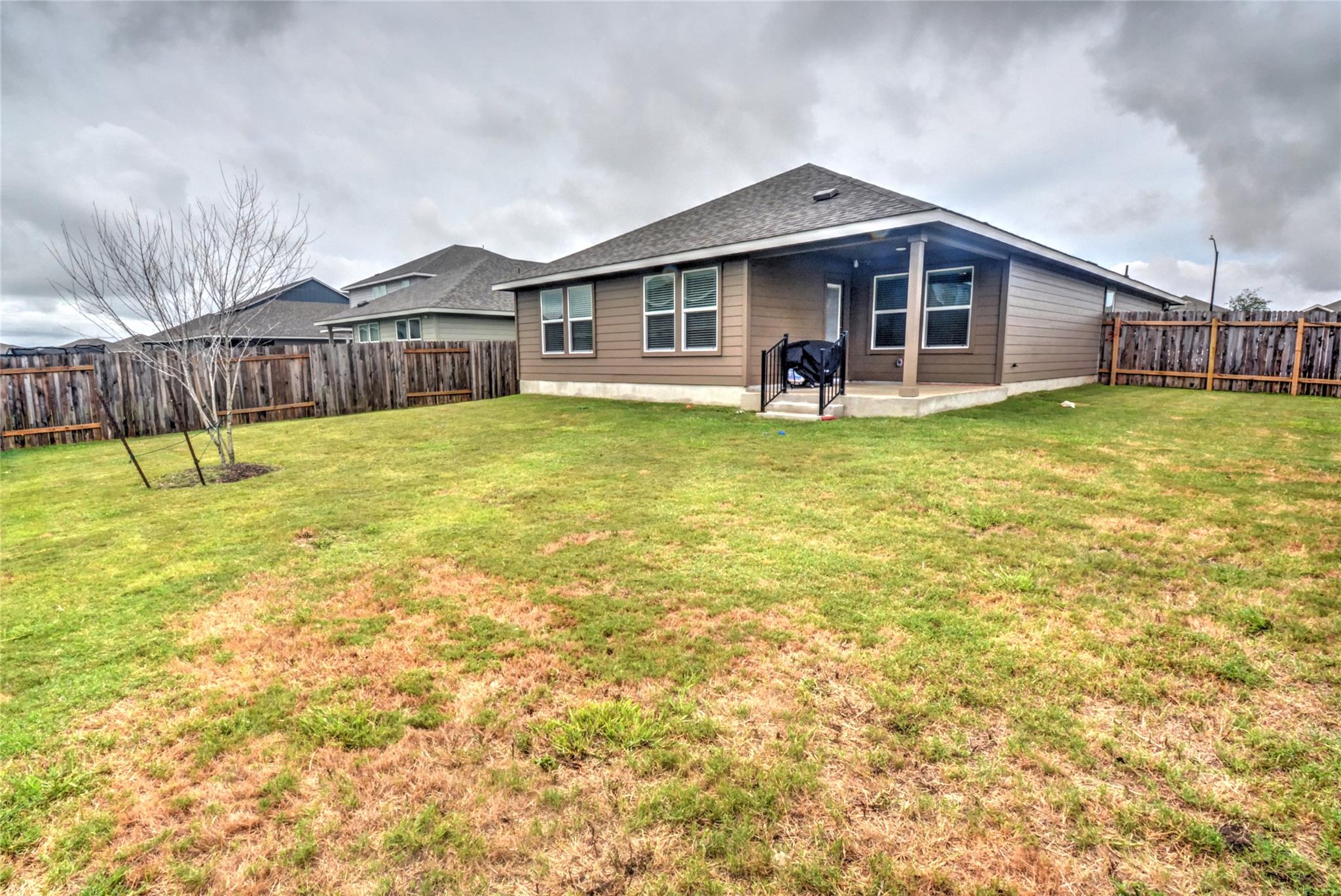 257 Fossil Dr, Kyle, TX 78640