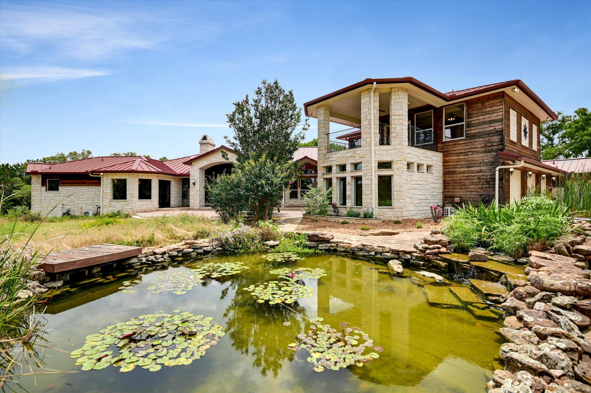 150 Story Dr, Buda, TX 78610