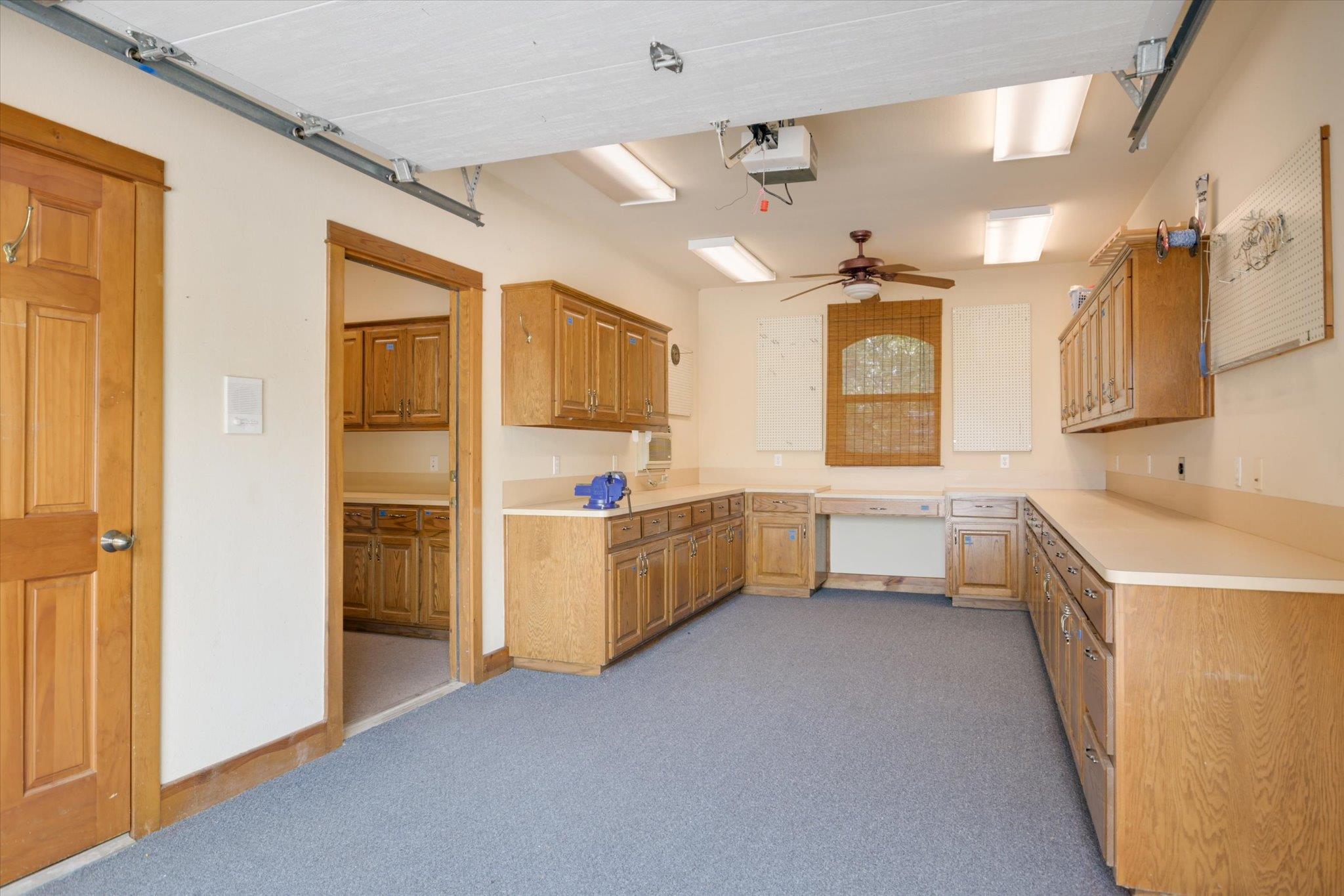 150 Story Dr, Buda, TX 78610