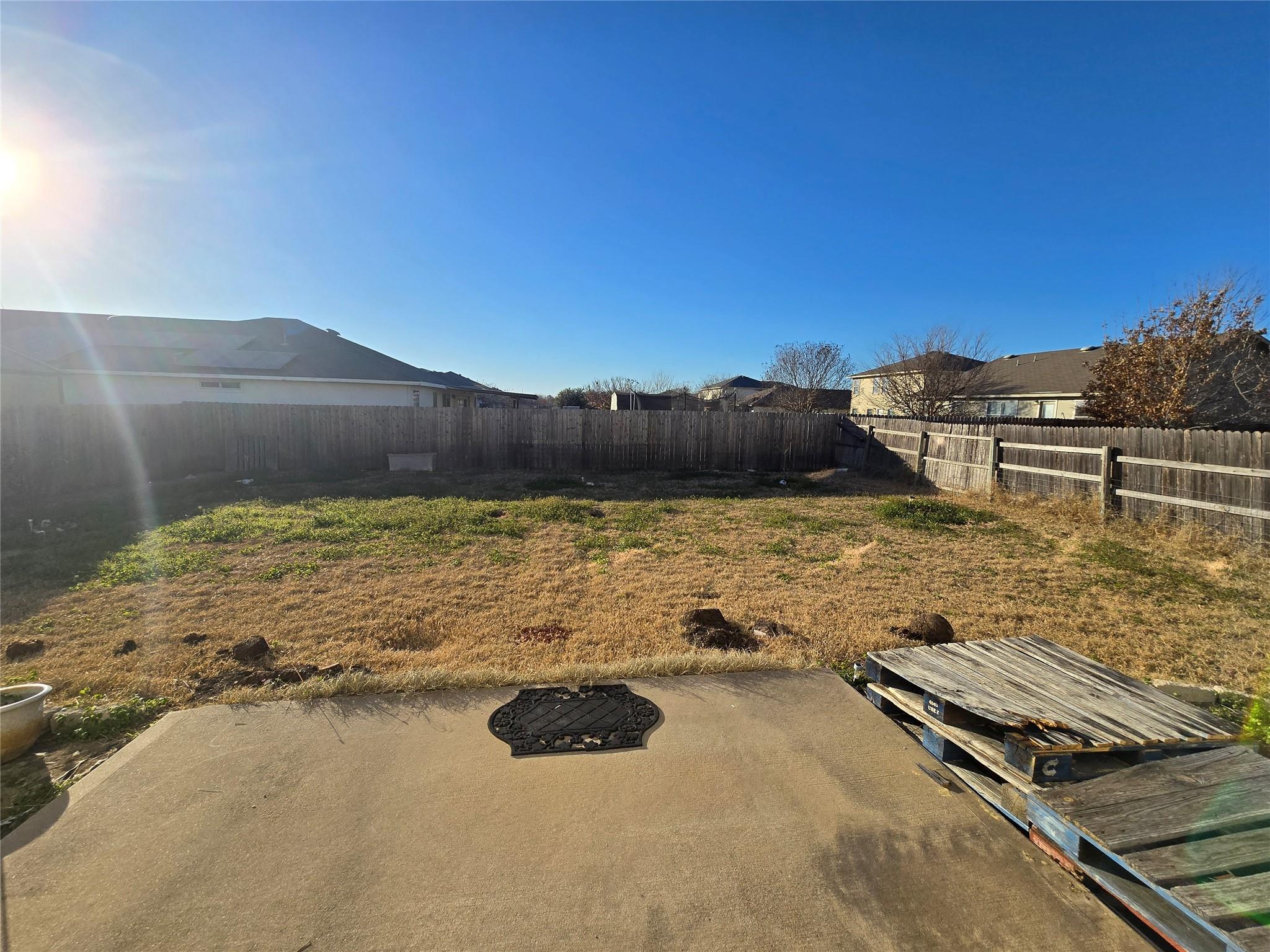 203 Wiley St, Hutto, TX 78634