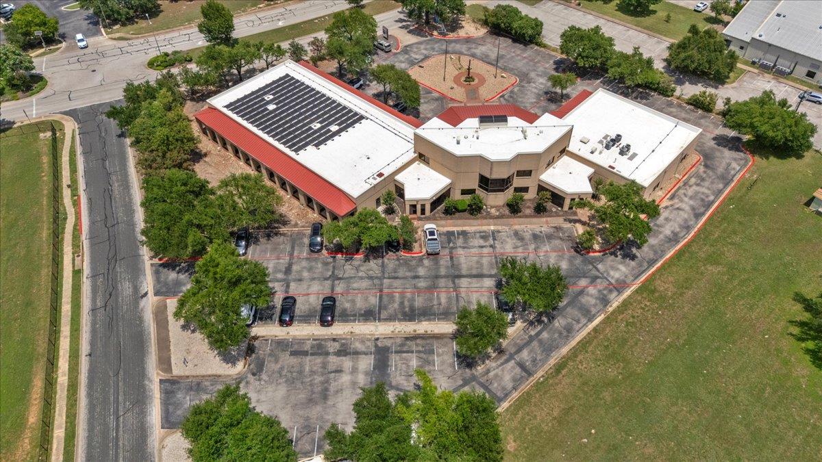 16333 S Great Oaks Dr # 145, Round Rock, TX 78681