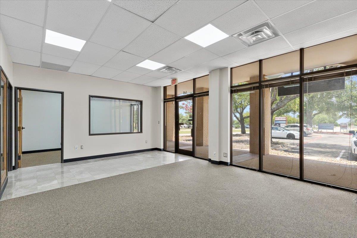 16333 S Great Oaks Dr # 145, Round Rock, TX 78681