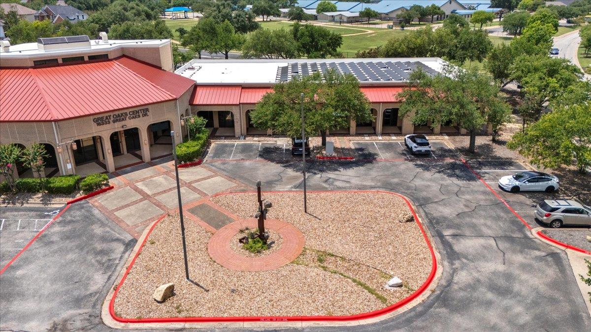 16333 S Great Oaks Dr # 145, Round Rock, TX 78681