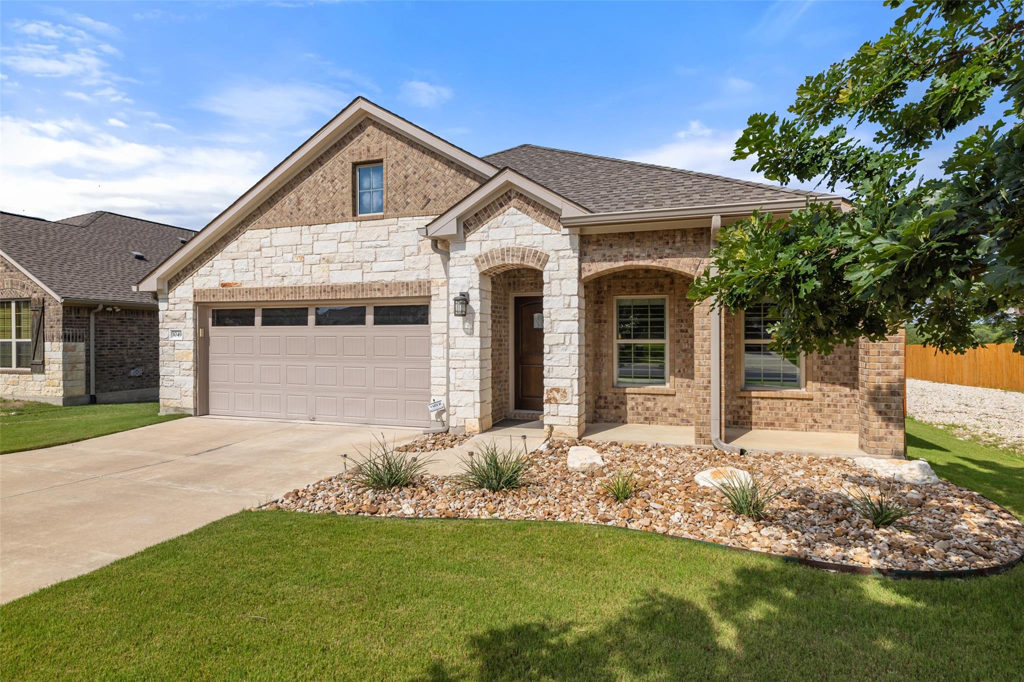 1049 Naranjo Dr, Georgetown, TX 78628
