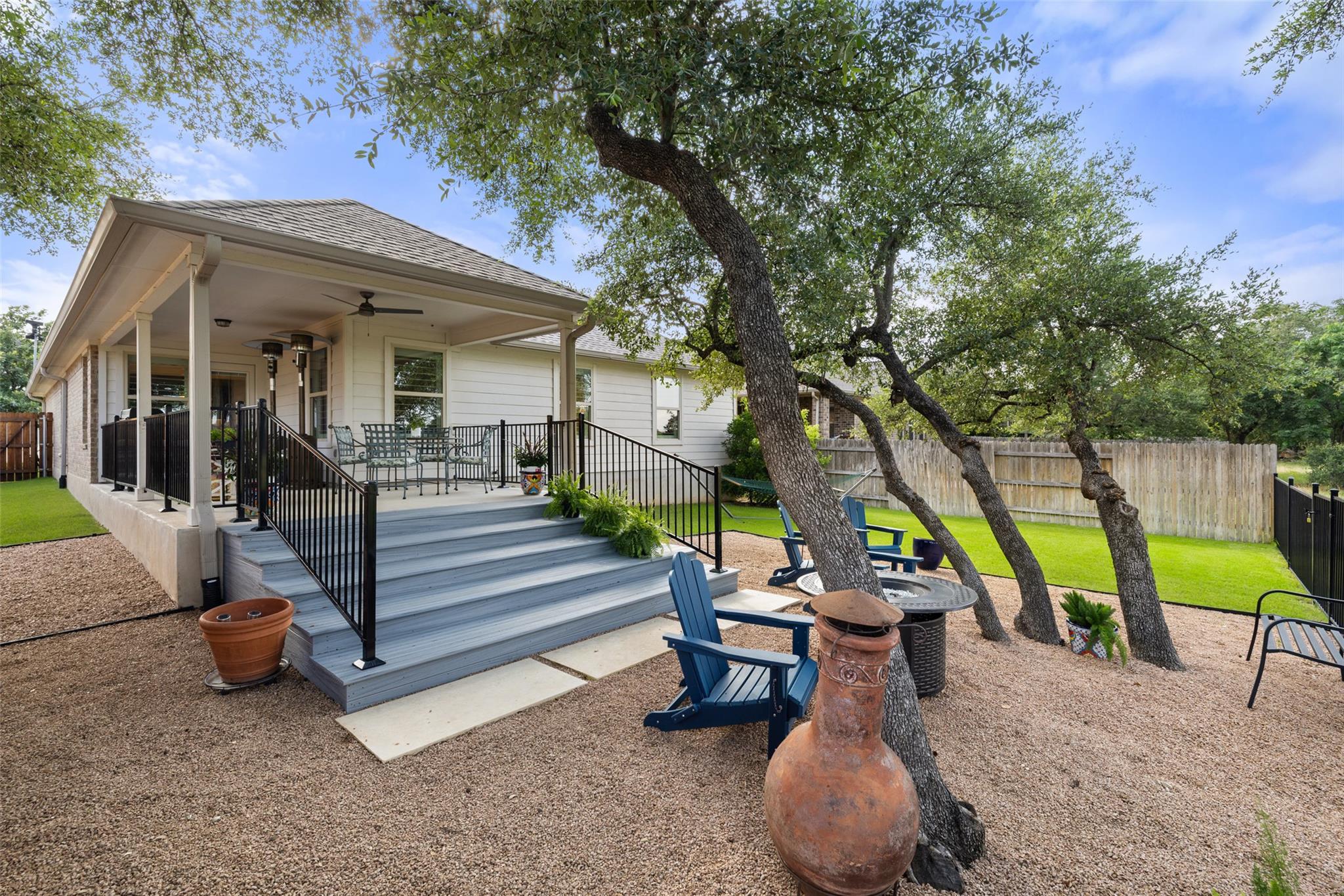 1049 Naranjo Dr, Georgetown, TX 78628