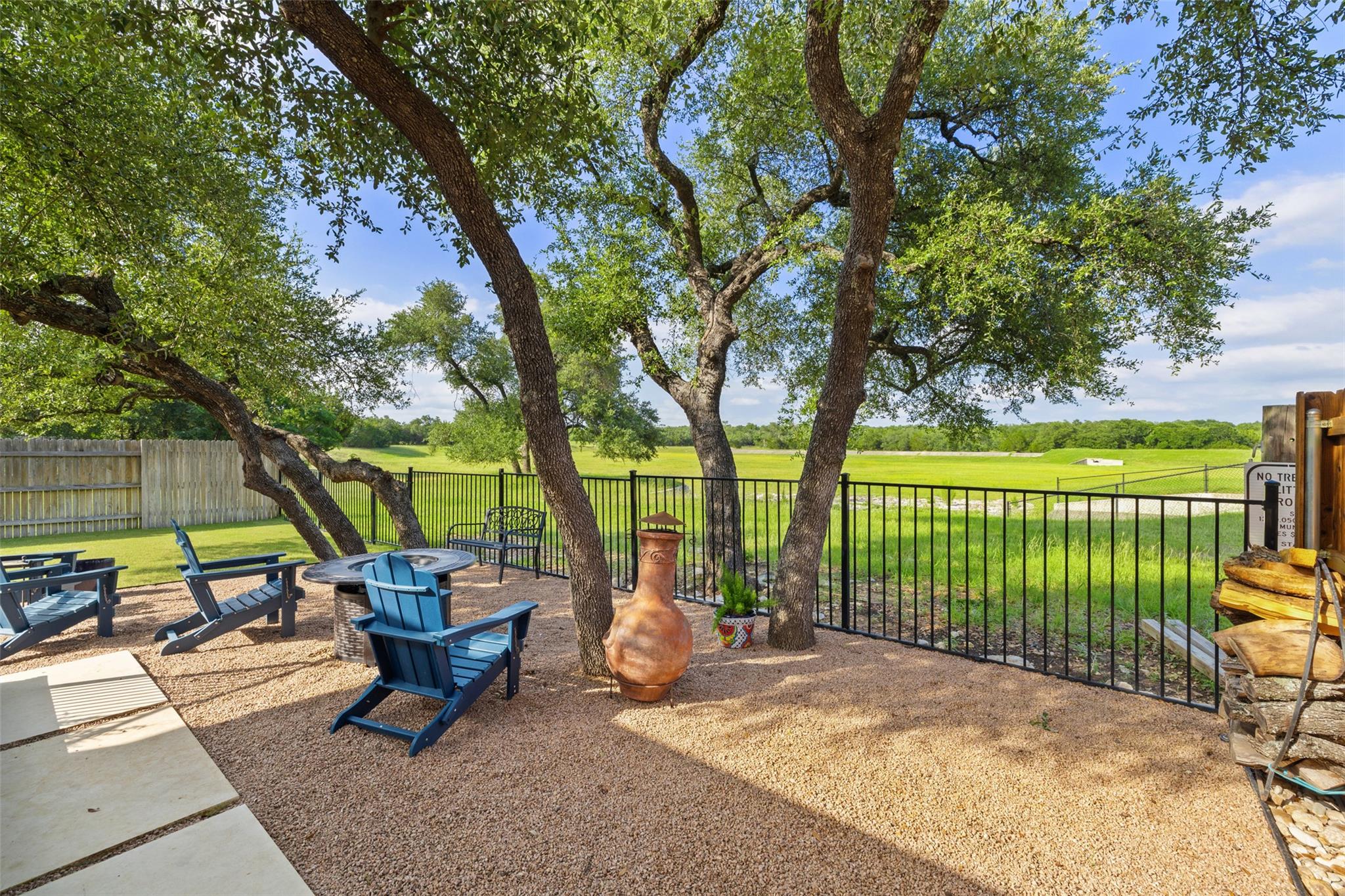 1049 Naranjo Dr, Georgetown, TX 78628