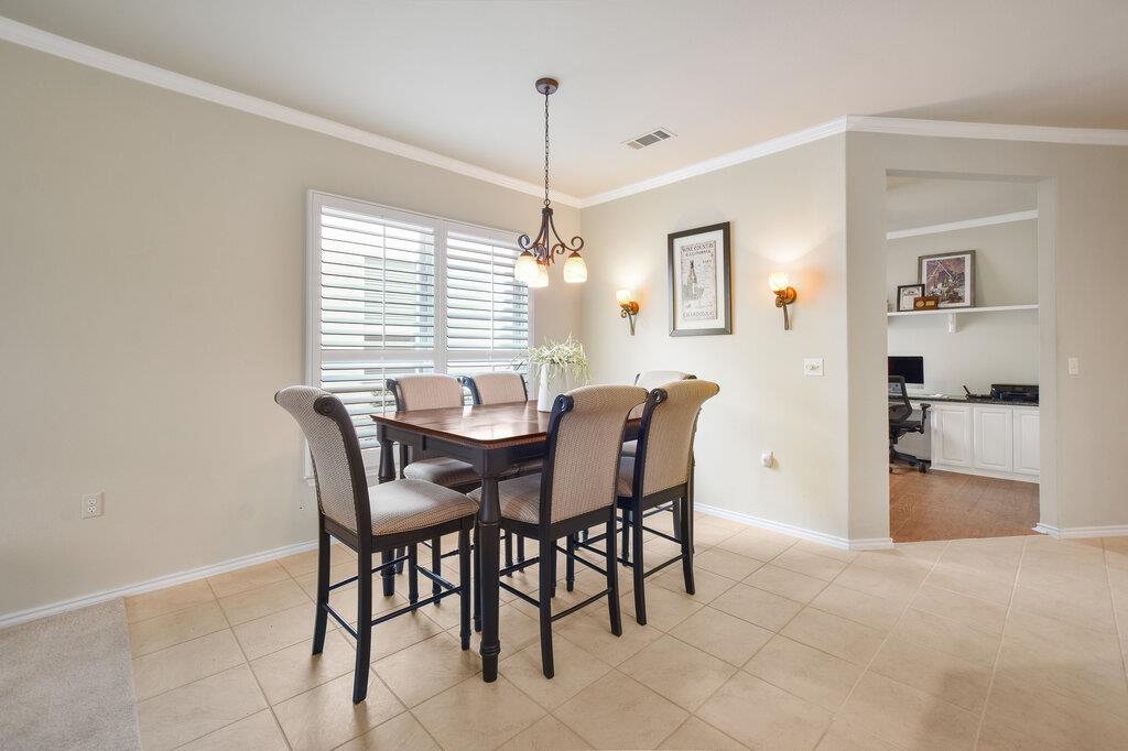 321 Summer Rd, Georgetown, TX 78633
