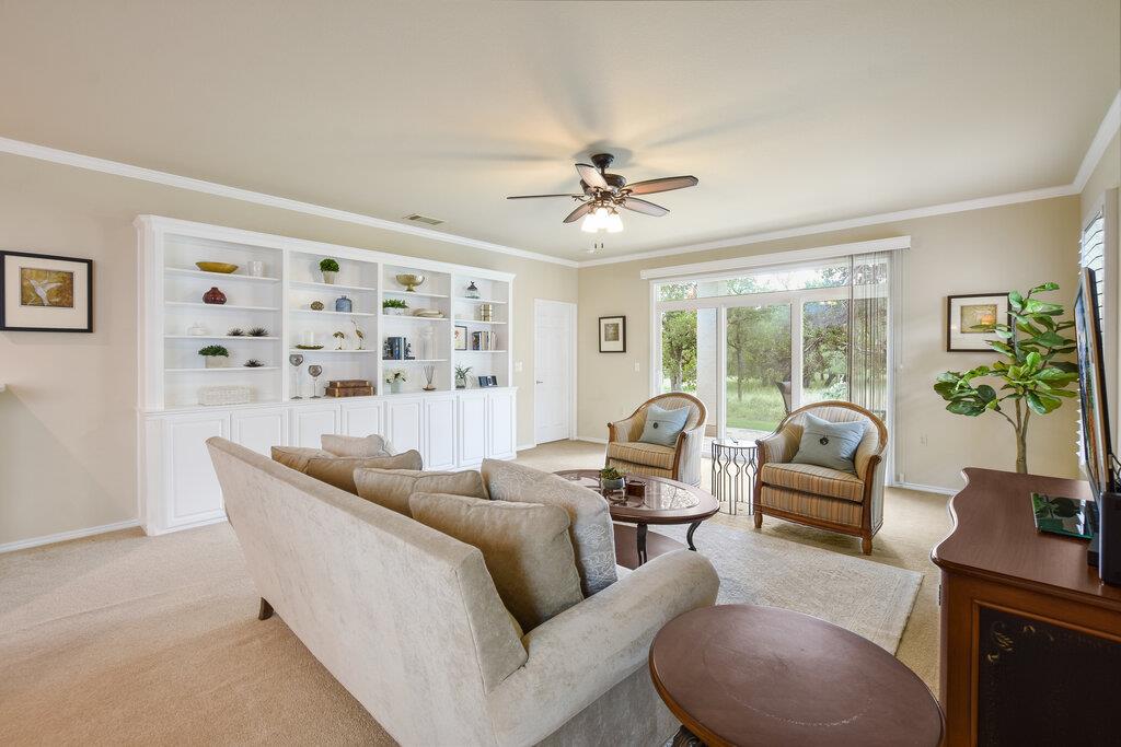 321 Summer Rd, Georgetown, TX 78633