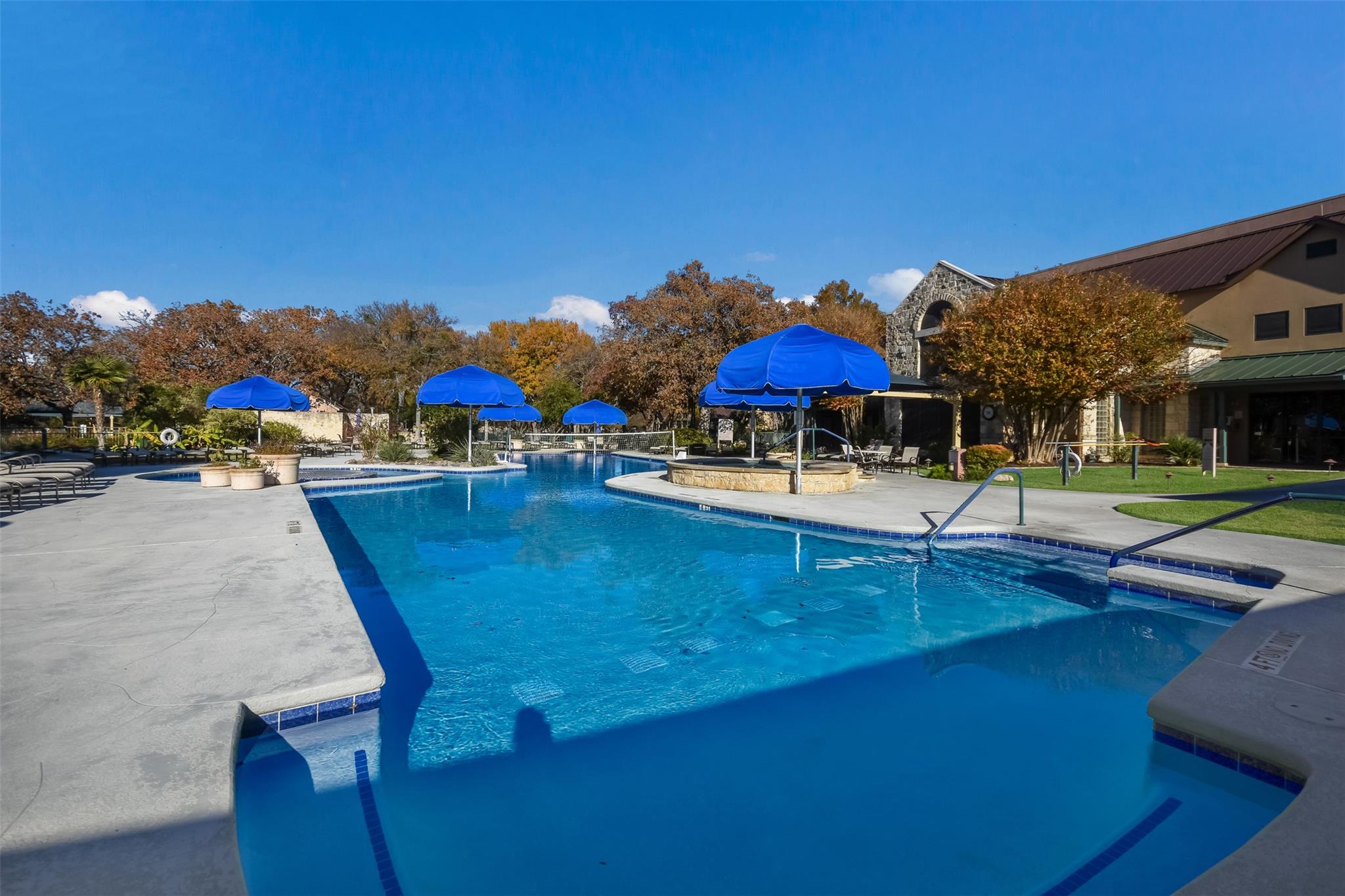321 Summer Rd, Georgetown, TX 78633