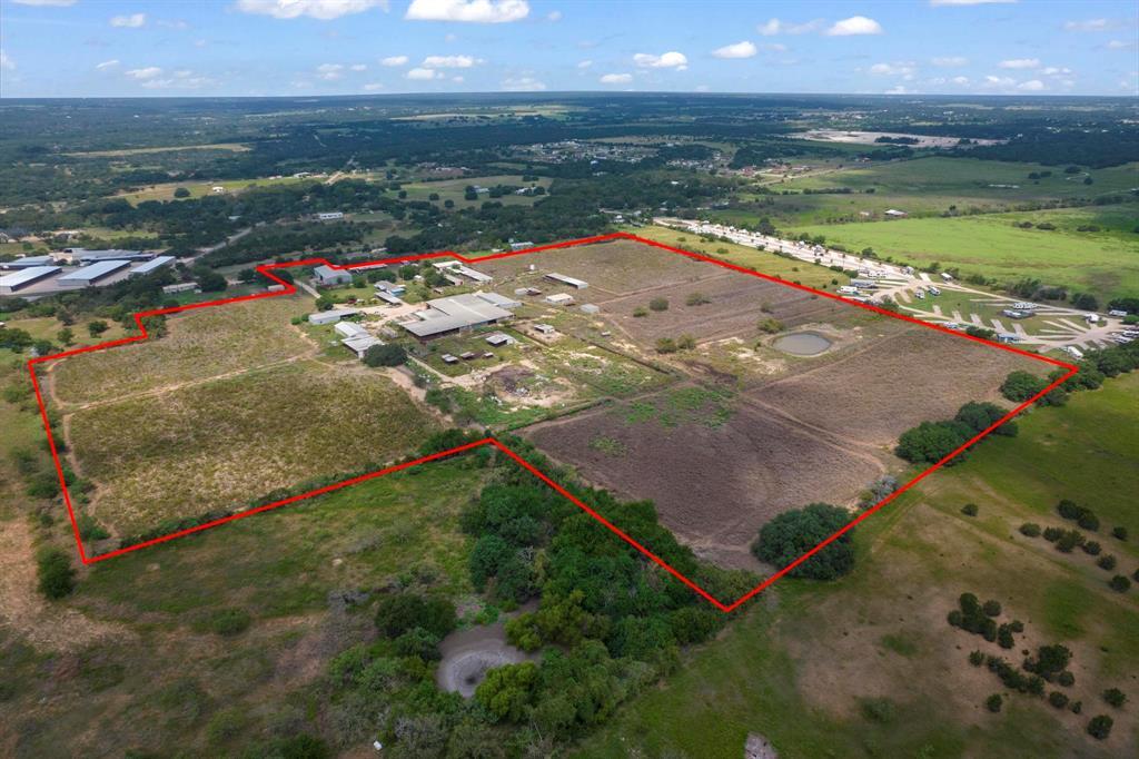 1805 S Fm 1174, Bertram, TX 78605
